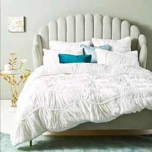 King Anthropologie Ruched Wave Quilt